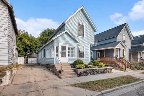 318 Hogadone Avenue SW Grand Rapids City MI 49504