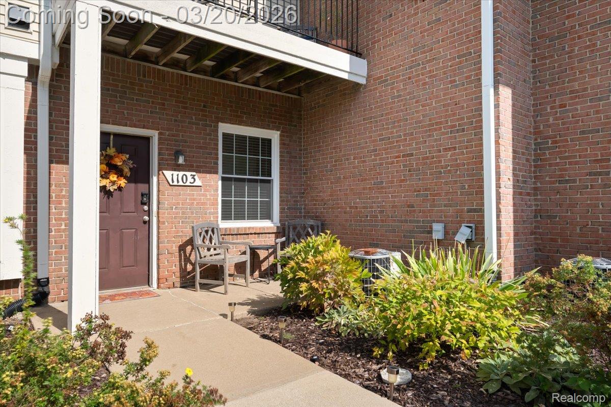 1103 Rial Lake Drive