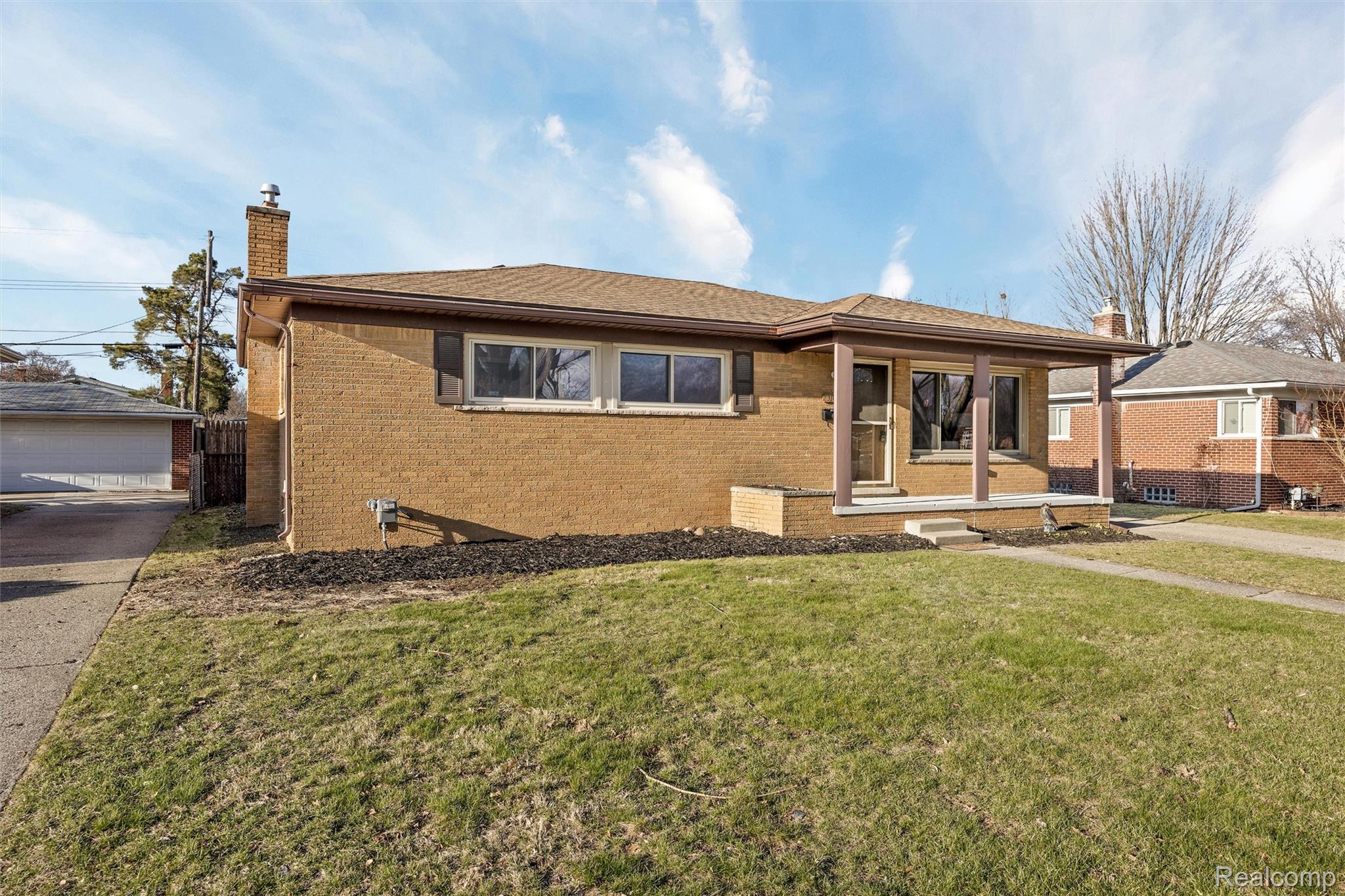 31656 Summers Street