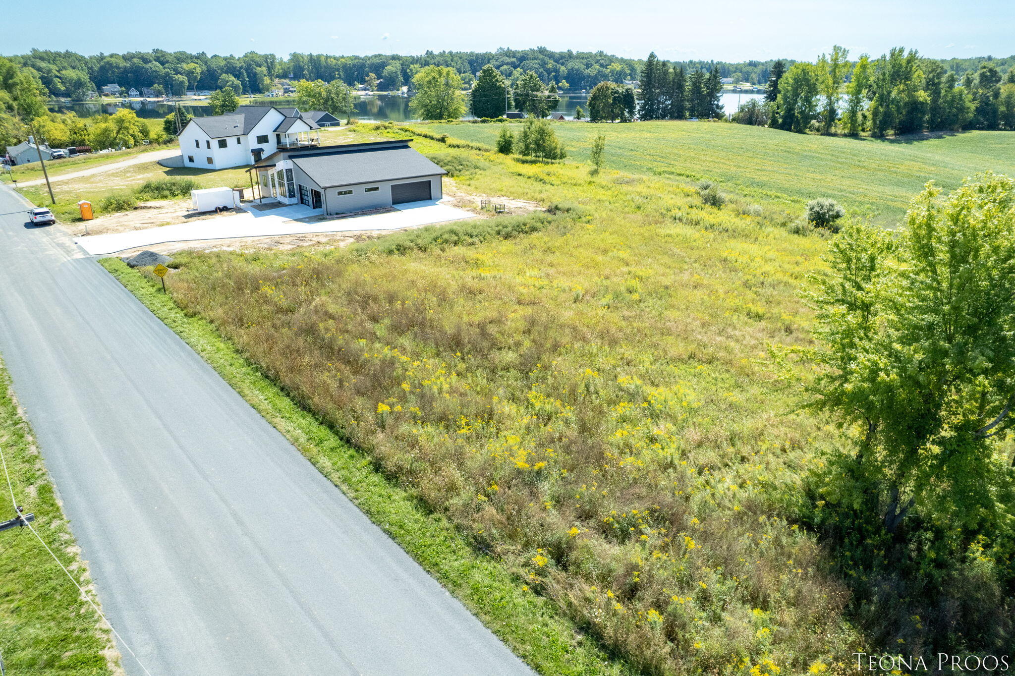 10870 Crooked Lake Drive NE