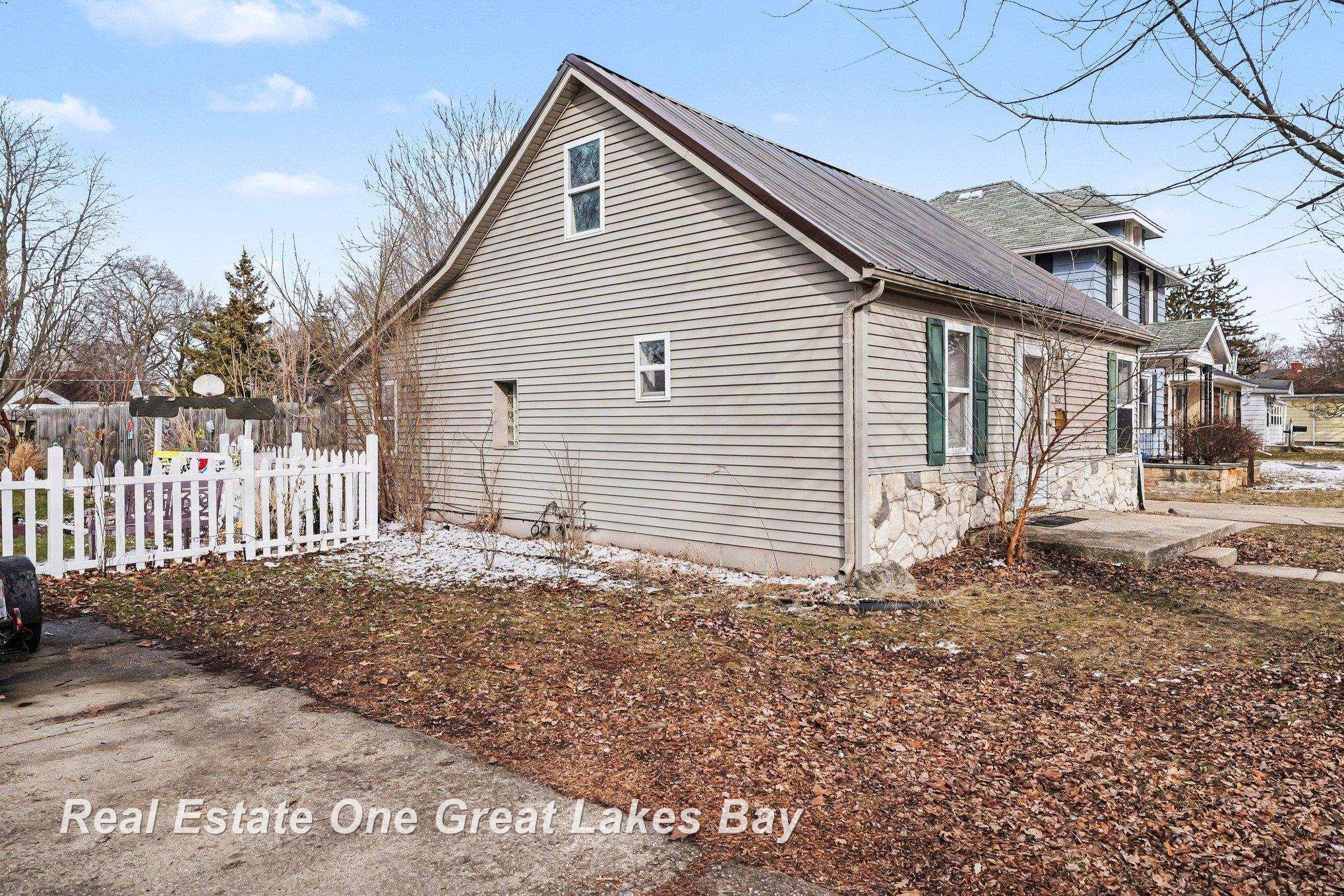 1724 Newberry Street