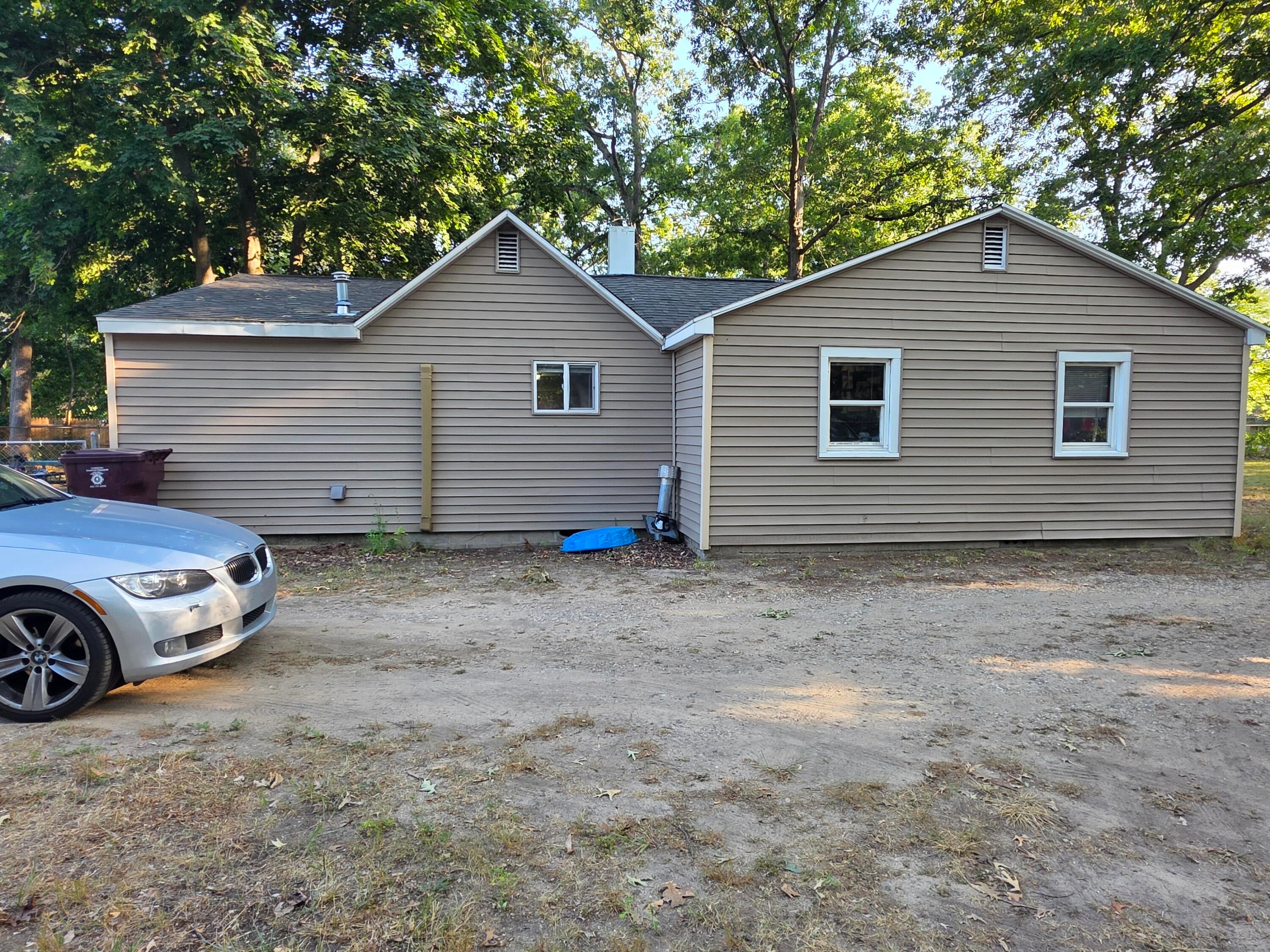 2048 S Mill Iron Road