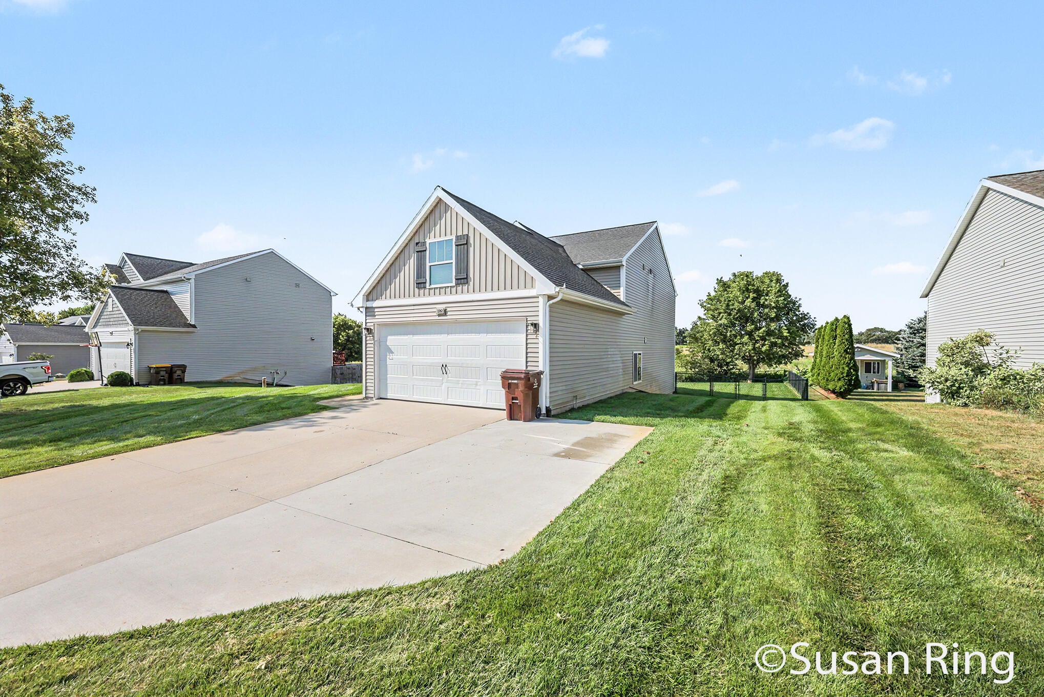 282 Vansen Drive