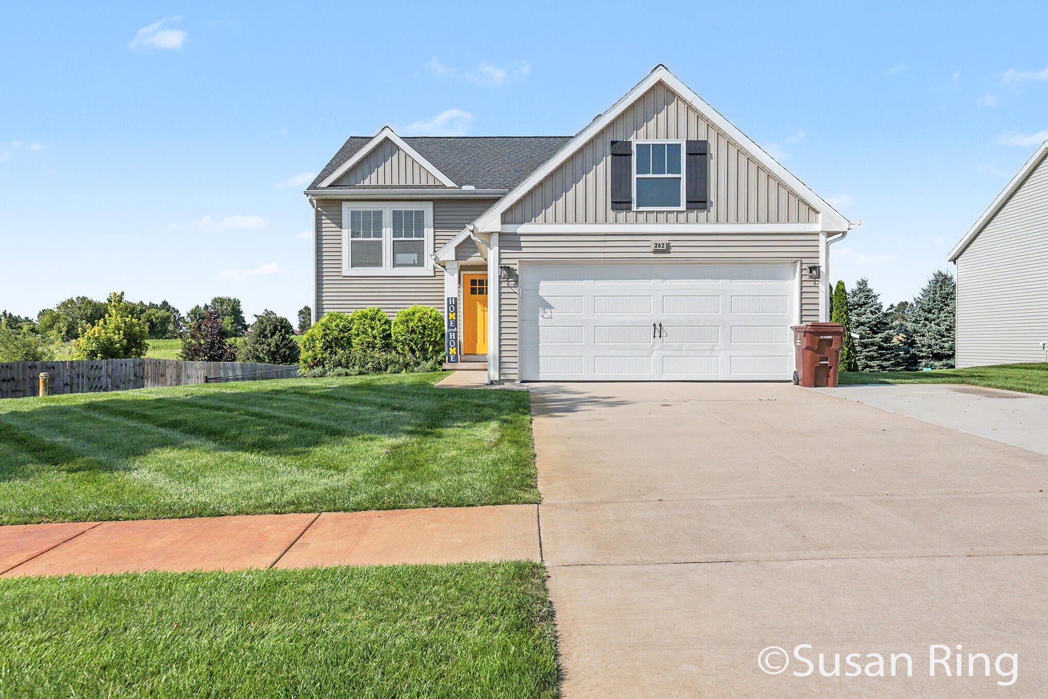 282 Vansen Drive