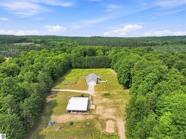 275 S 35 Road