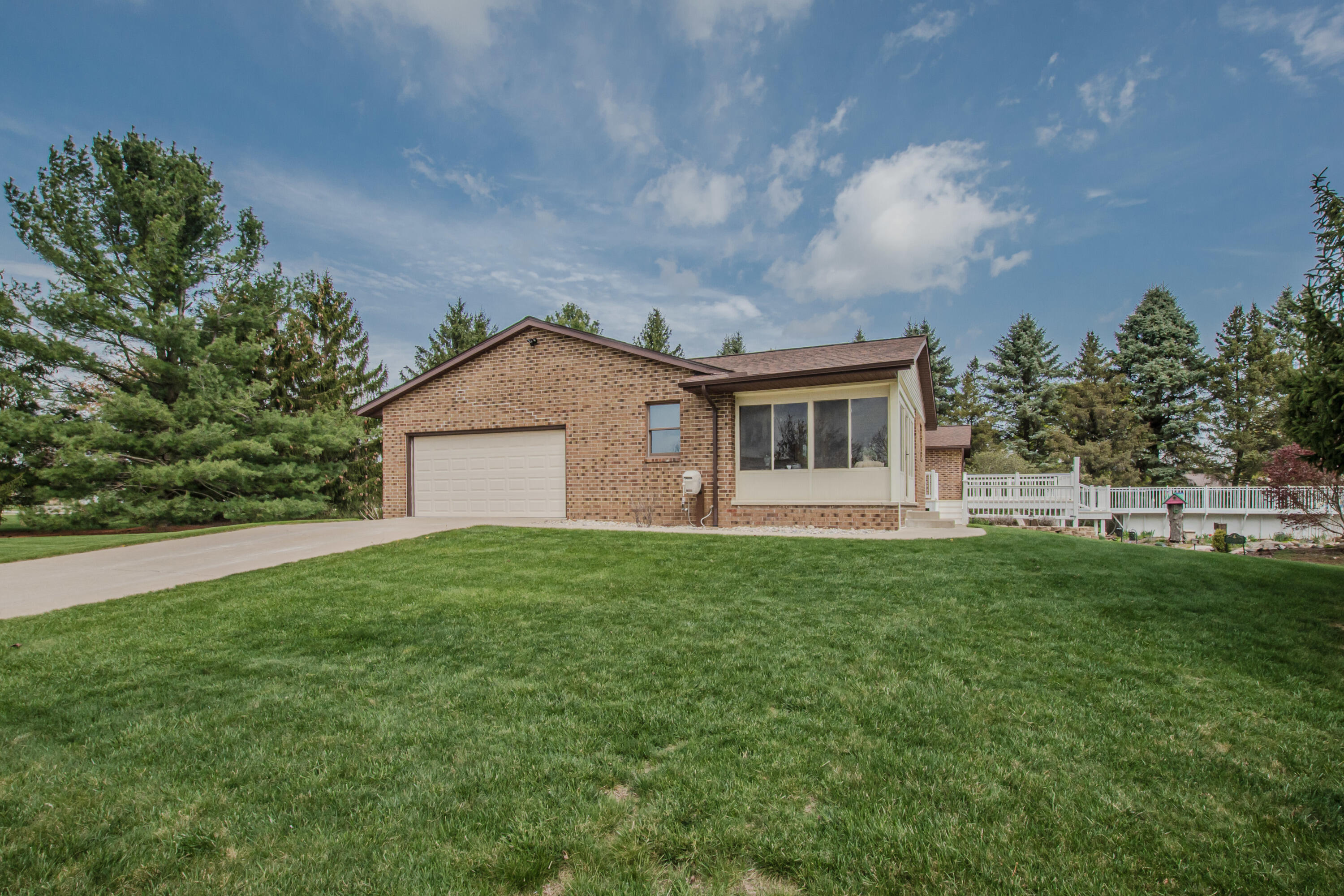 7373 Dell Road