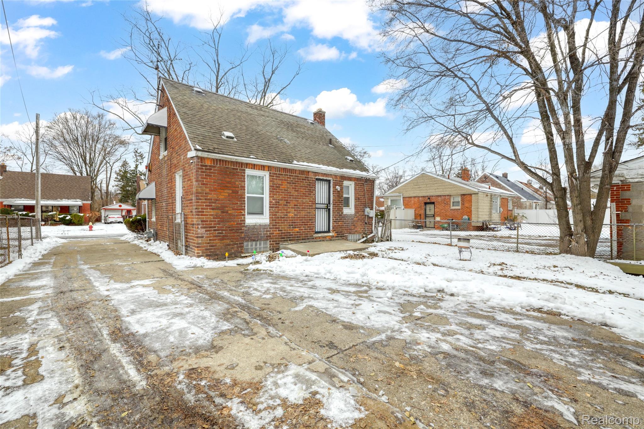 19974 Charest Street