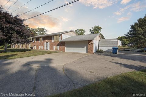 4272 Owen Road Fenton City MI 48430