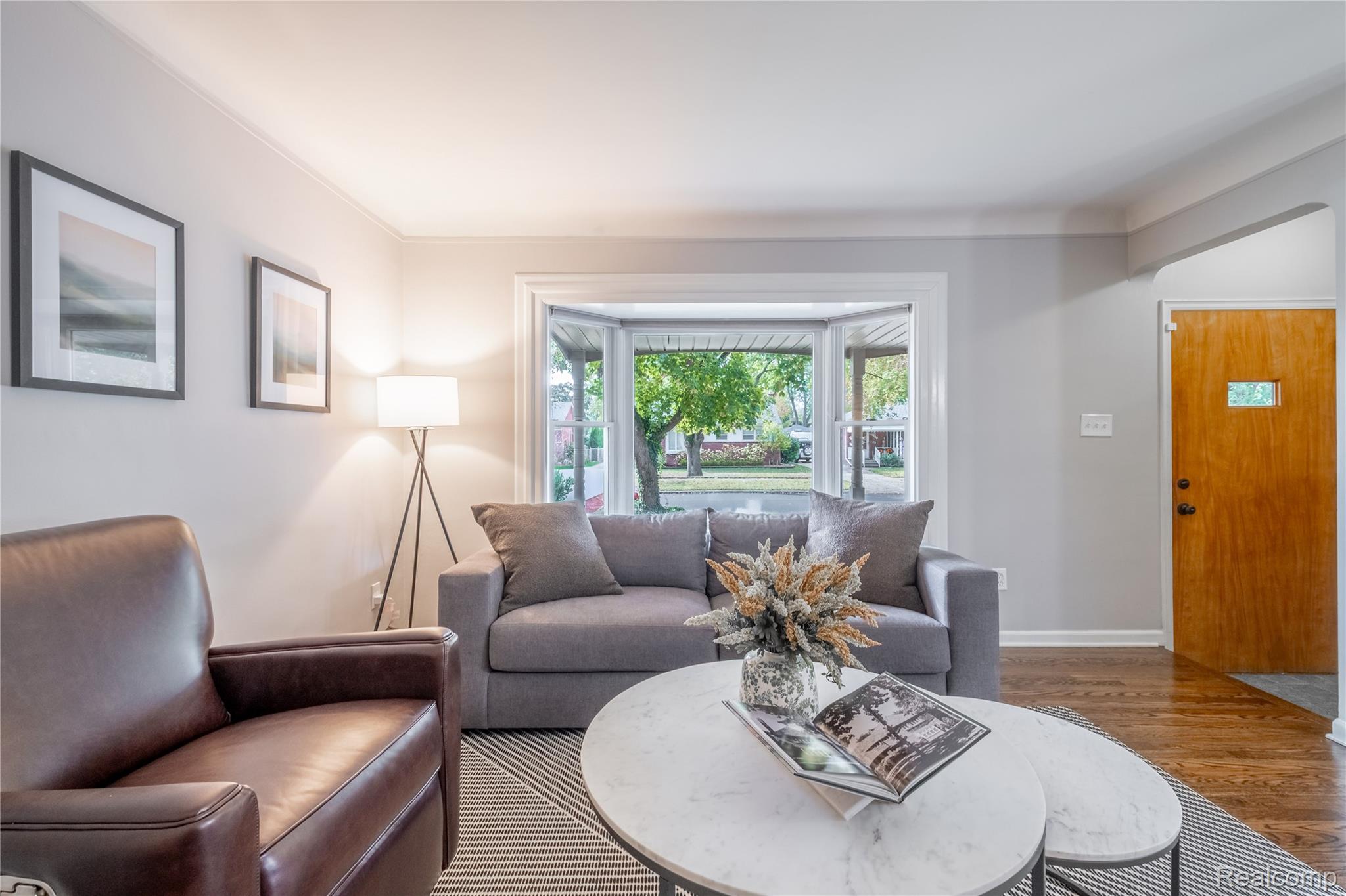 Royal Oak City, Michigan 48073, United States, 3 Bedrooms Bedrooms, ,2 BathroomsBathrooms,Residential,Active,232889