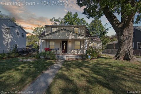 33494 Brown Street Garden City City MI 48135