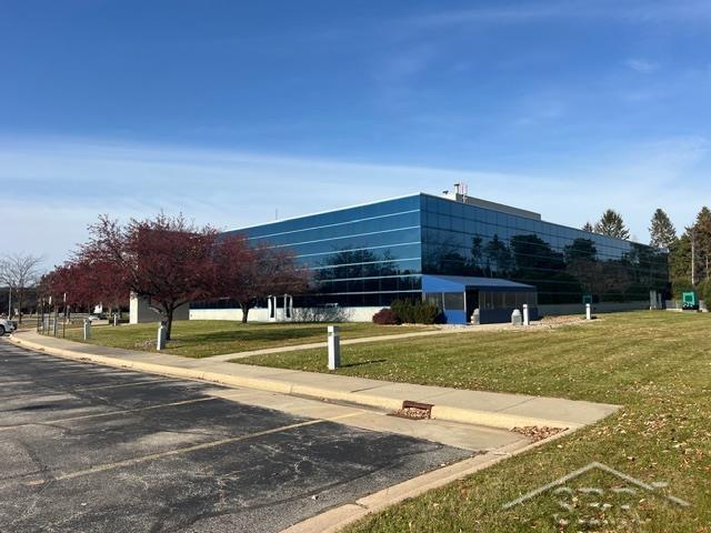 4300 Fashion Square Boulevard