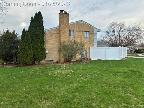 Tiny photo for 15718 George Washington Dr, Southfield City, MI 48075 (MLS # 20261025385)