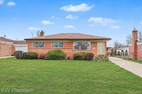 13635 Edwin Court Warren City MI 48088