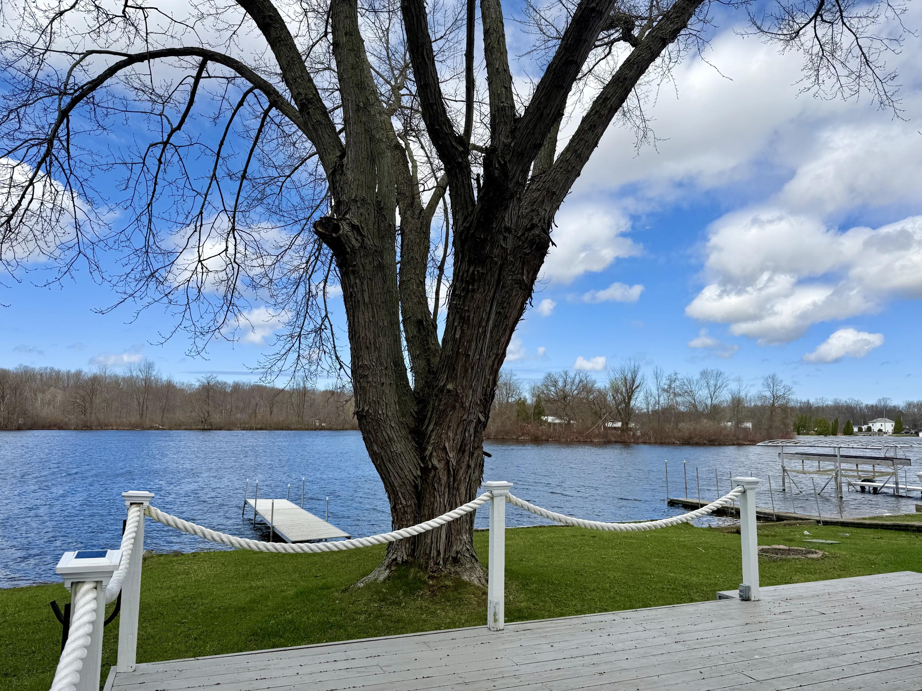 2100 BASS ISLAND PARK Drive