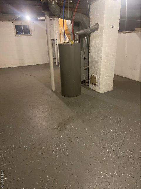 Tiny photo for 937 Barrie Avenue, Flint City, MI 48507 (MLS # 20261015254)