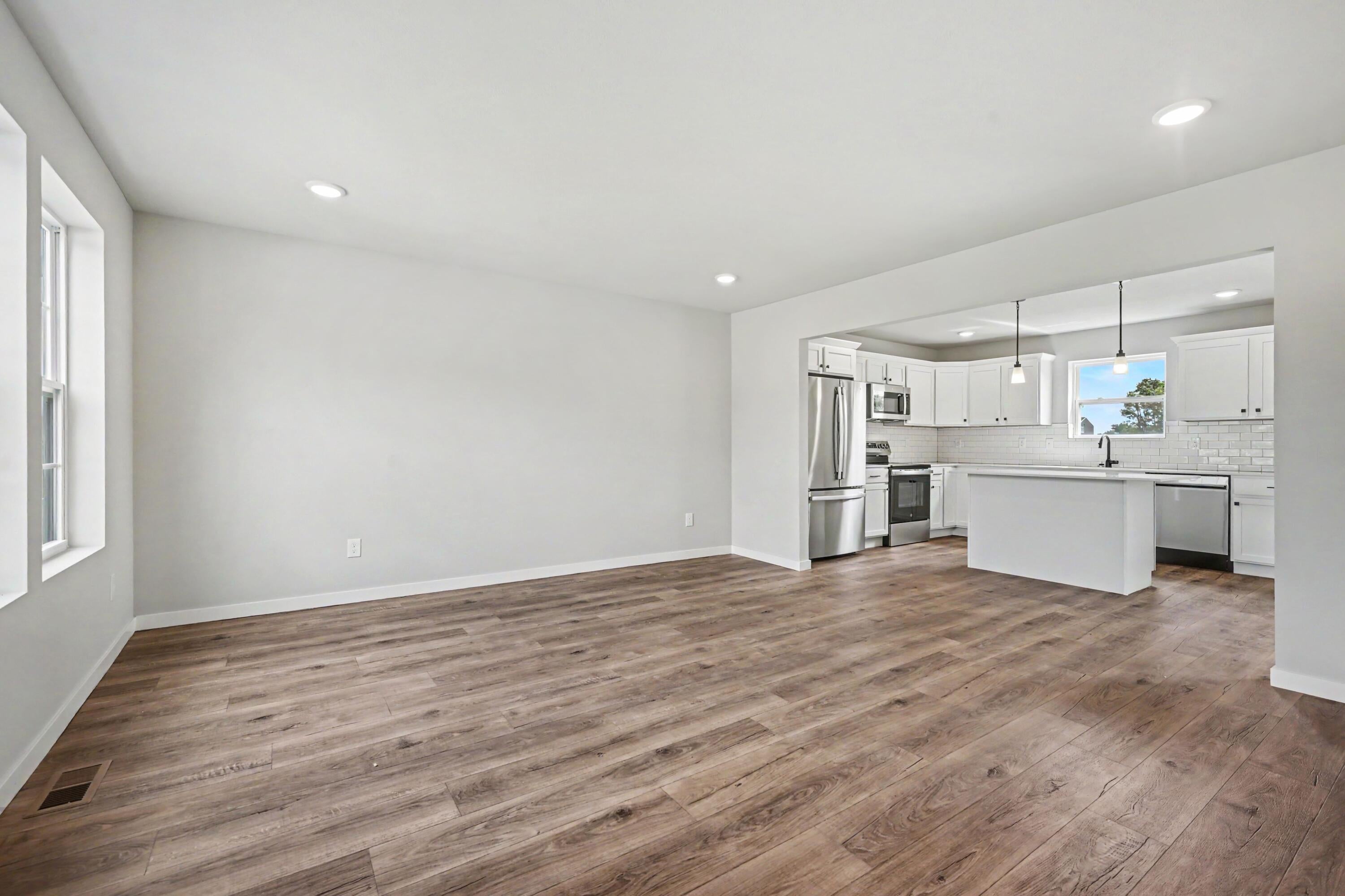 48549 Silver Oaks West
