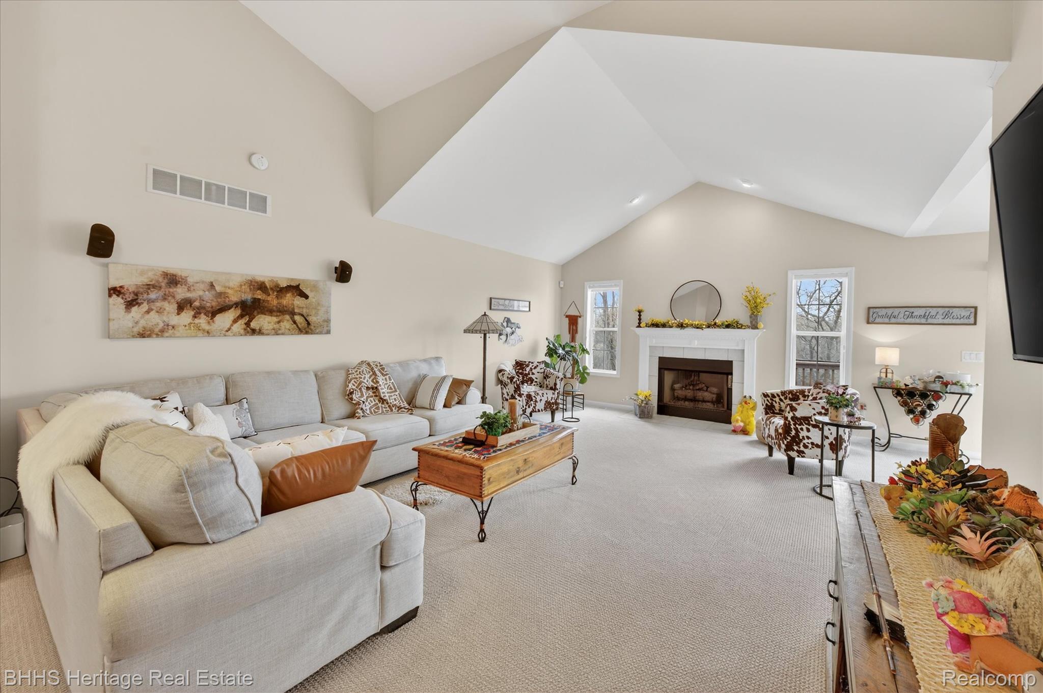 326 Victoria Park Drive 38