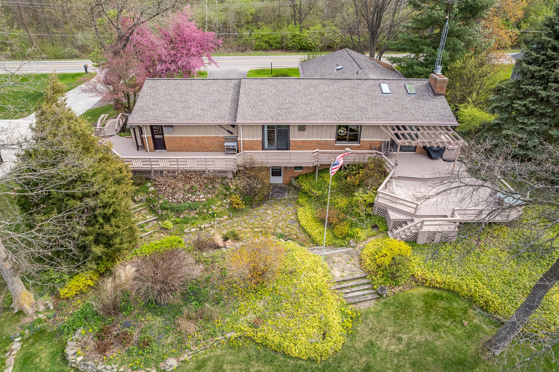 1366 E COON LAKE Road
