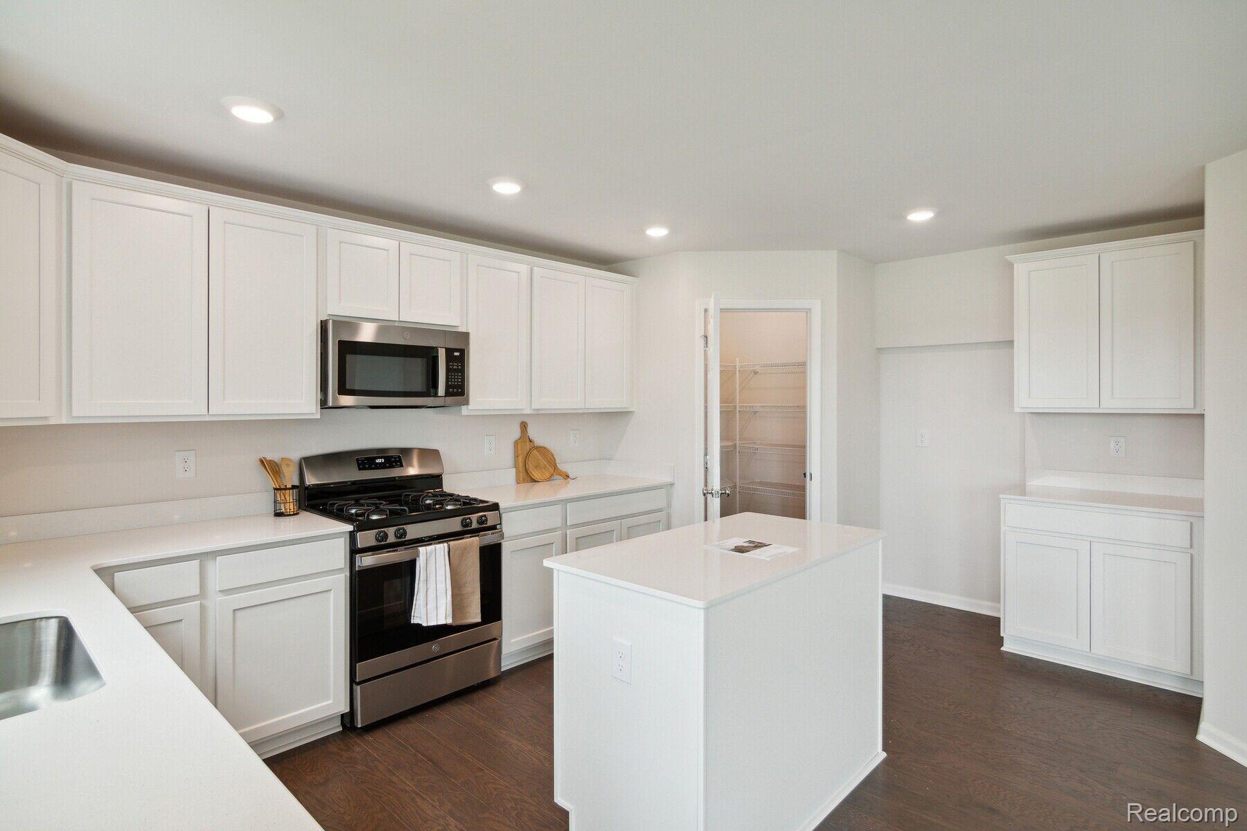 14107 OLD OAK Trail