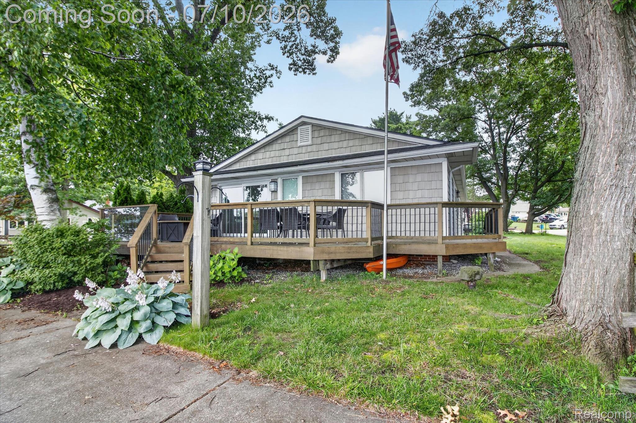 35 N Hulbert Street