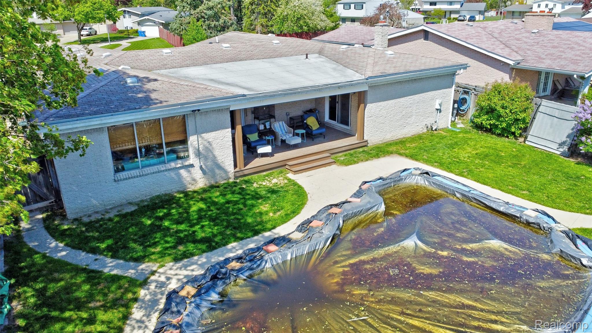 8704 Edna Drive