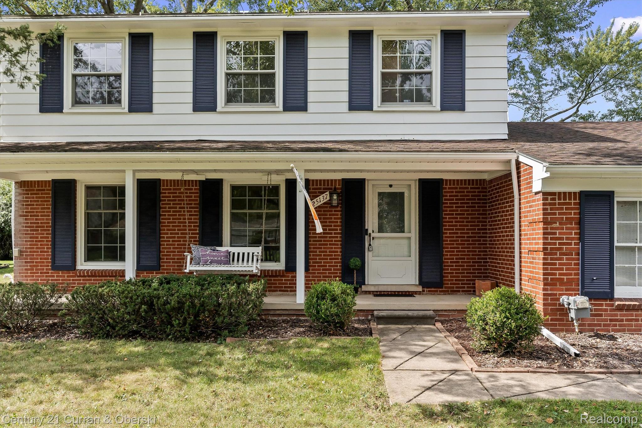 25137 Castlereigh Drive