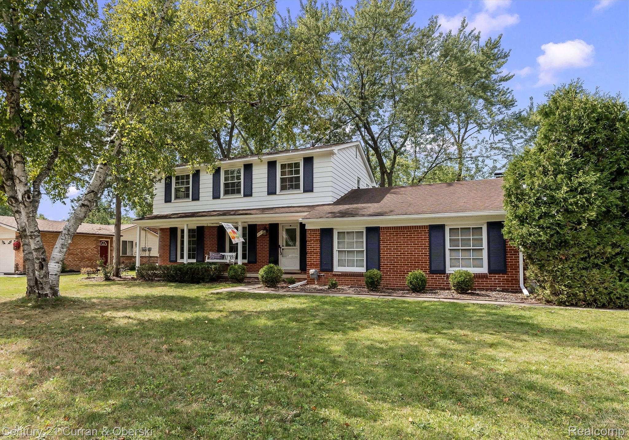 25137 Castlereigh Drive