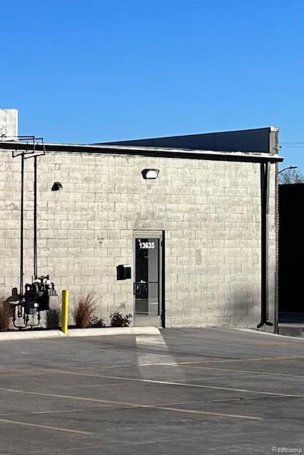 13635 Northline Road