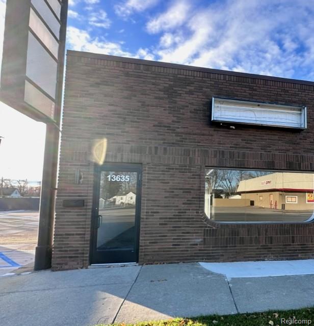 13635 Northline Road