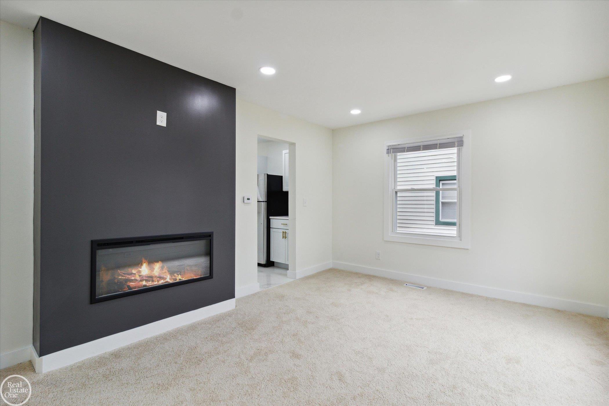 14221 MARSHALL Avenue