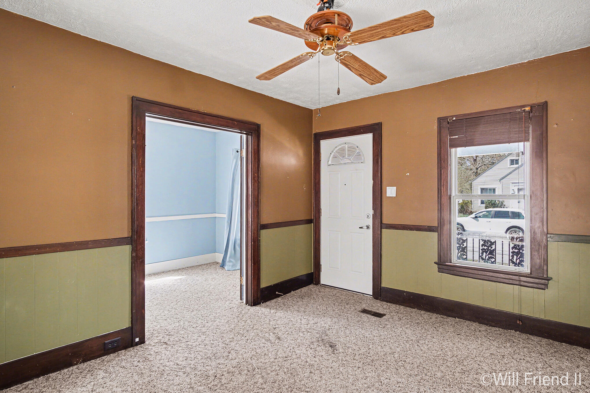 1102 Merrifield Street SE