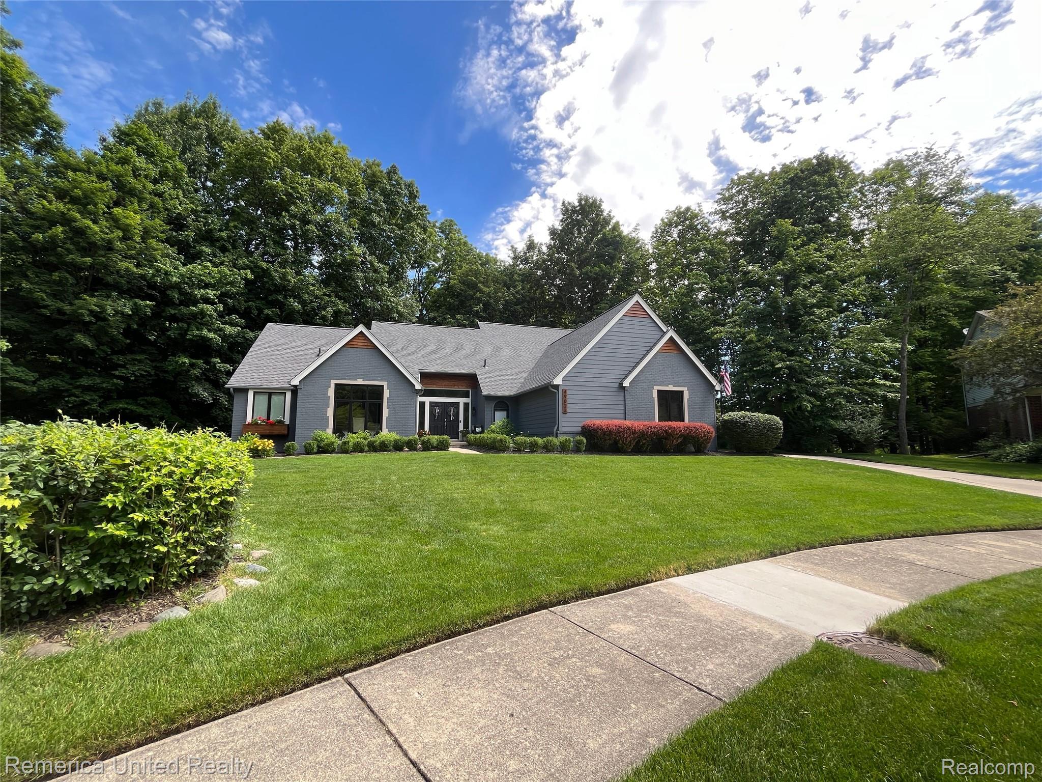 49022 Plum Tree Court