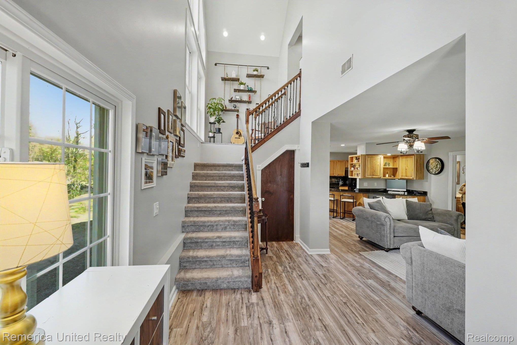 1736 Shoreline Drive