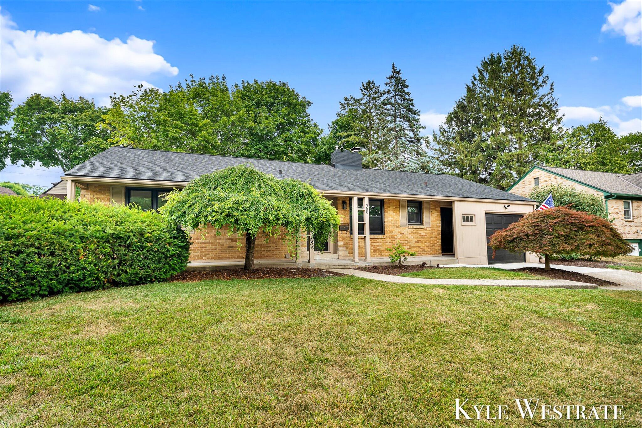20 Baltimore Drive NE