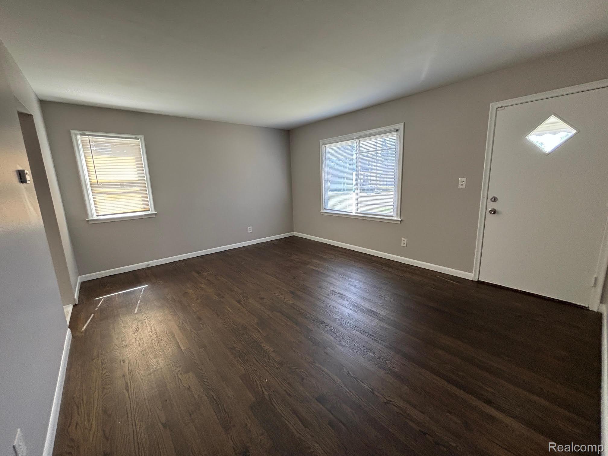 837 E WOODWARD HEIGHTS Boulevard