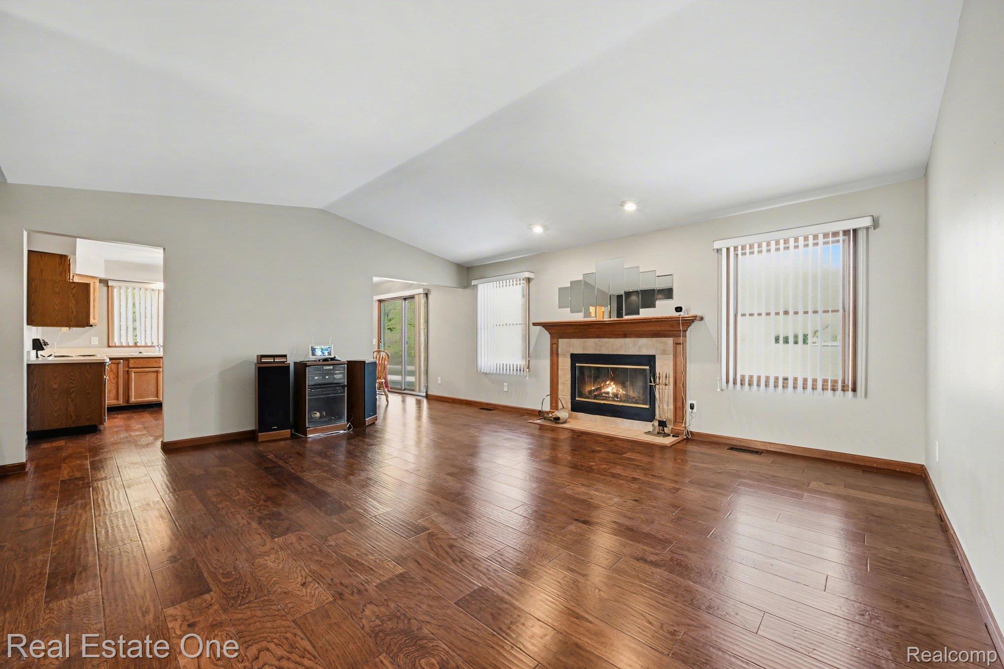 32468 W 10 Mile Road