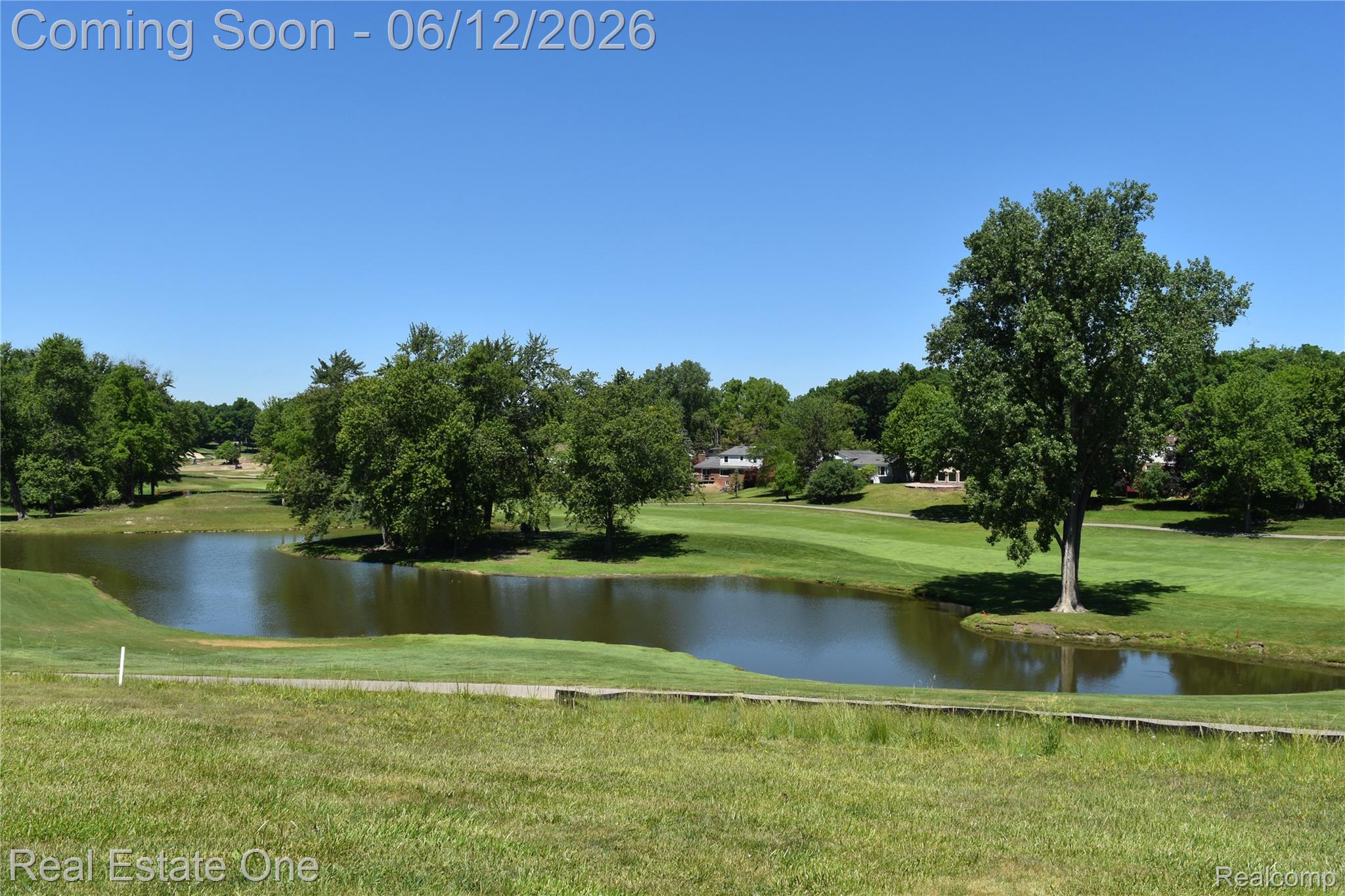 5324 Greenbriar Drive