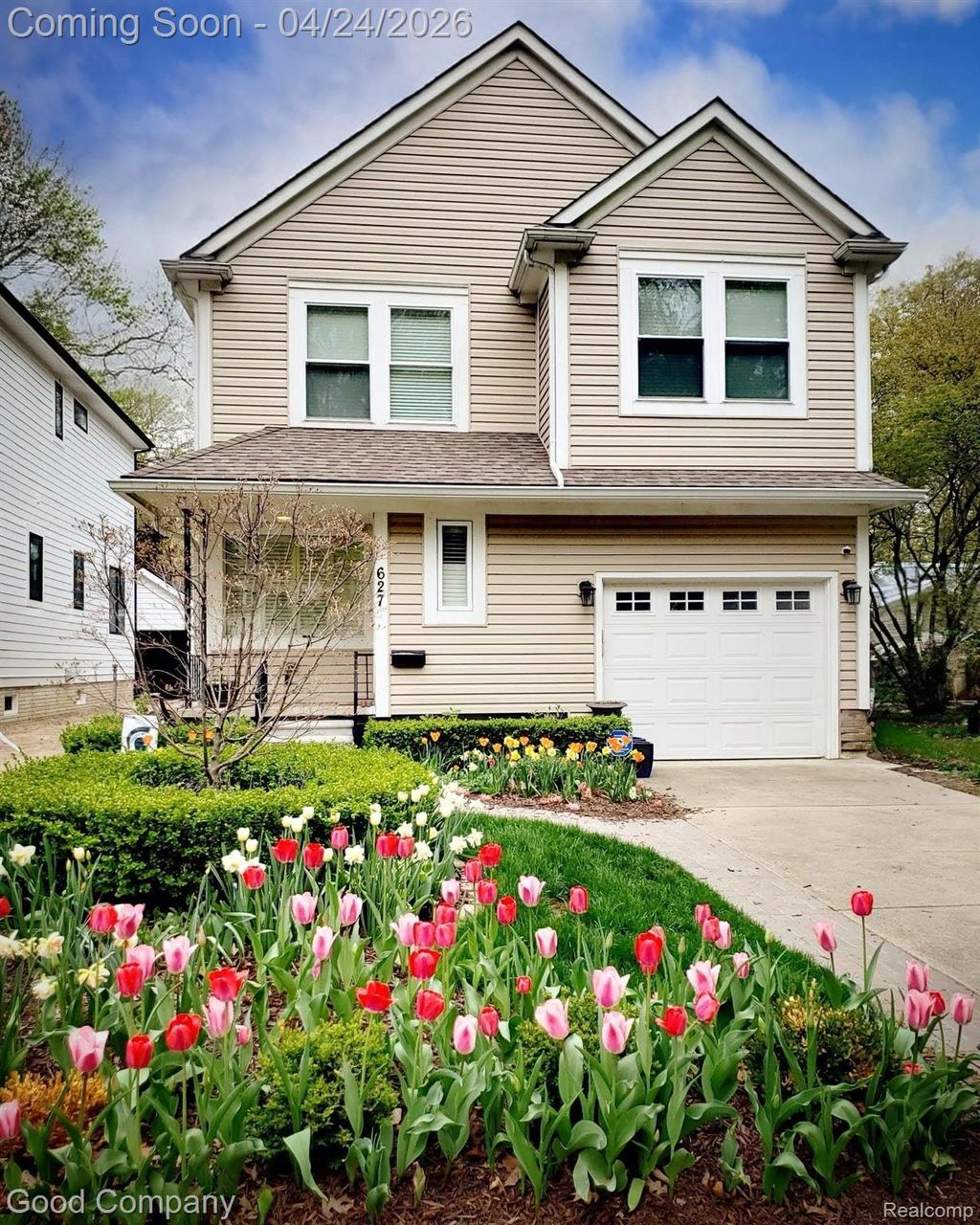 Photo of 627 Kayser Avenue, Royal Oak City, MI 48067 (MLS # 20261027276)