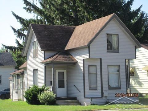 802 S Woodbridge Street Saginaw City MI 48602