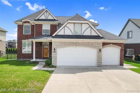 Photo of 26608 Fountain View Boulevard, Chesterfield Township, MI 48051 (MLS # 20261040979)