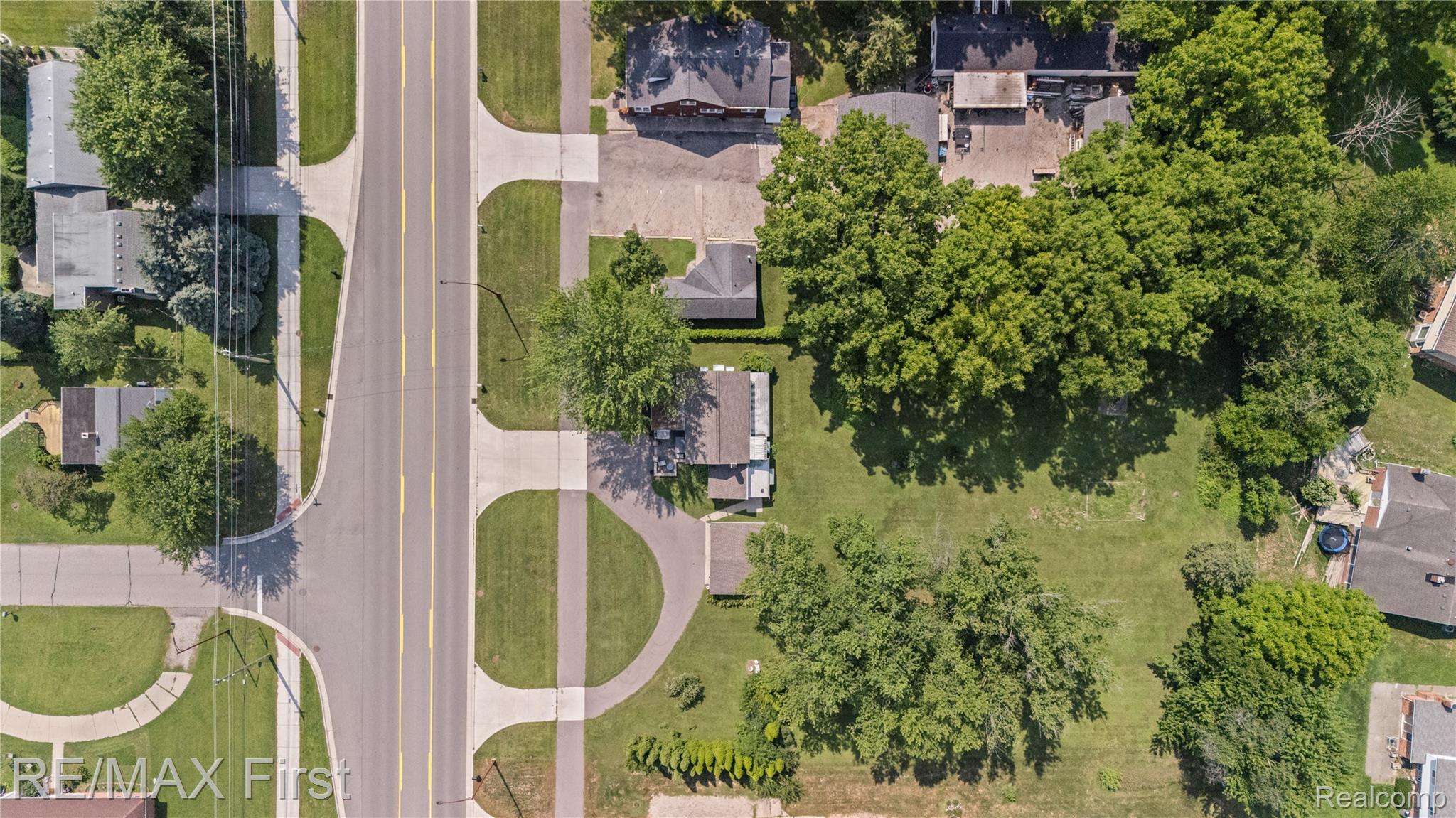 6829 John R Road