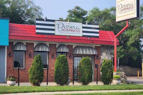 128 28th Street SW Wyoming City MI 49548