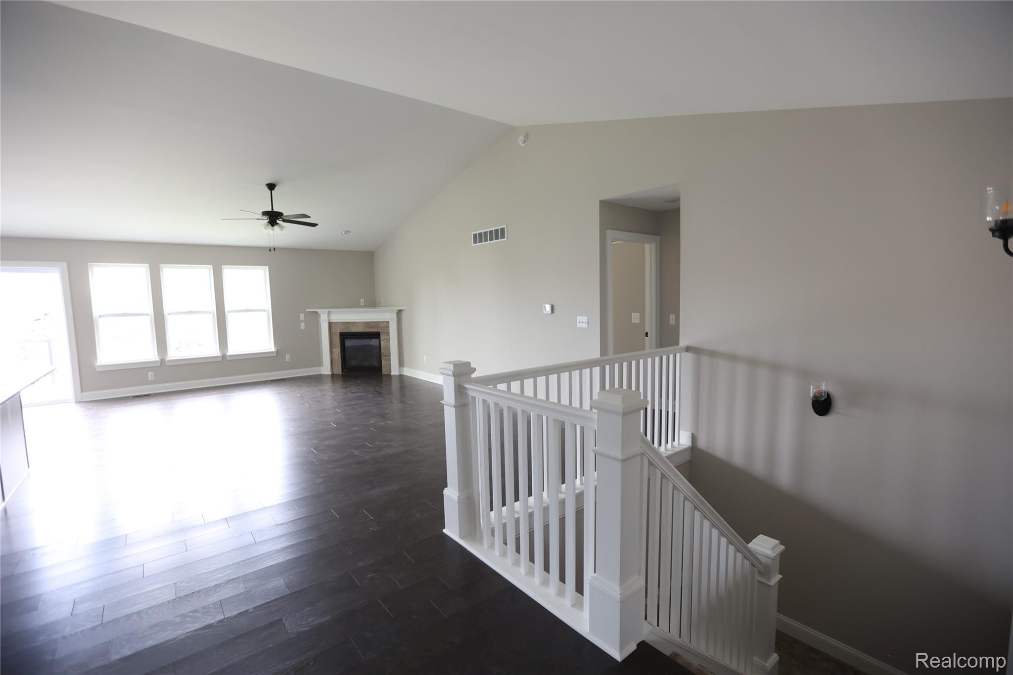 210 Canyon Creek Court 2