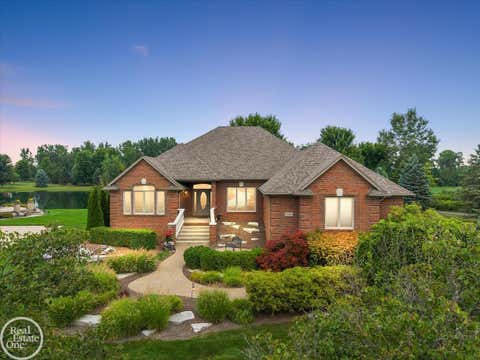 Photo of 62682 Coralburst Drive, Washington Township, MI 48094 (MLS # 58050218557)