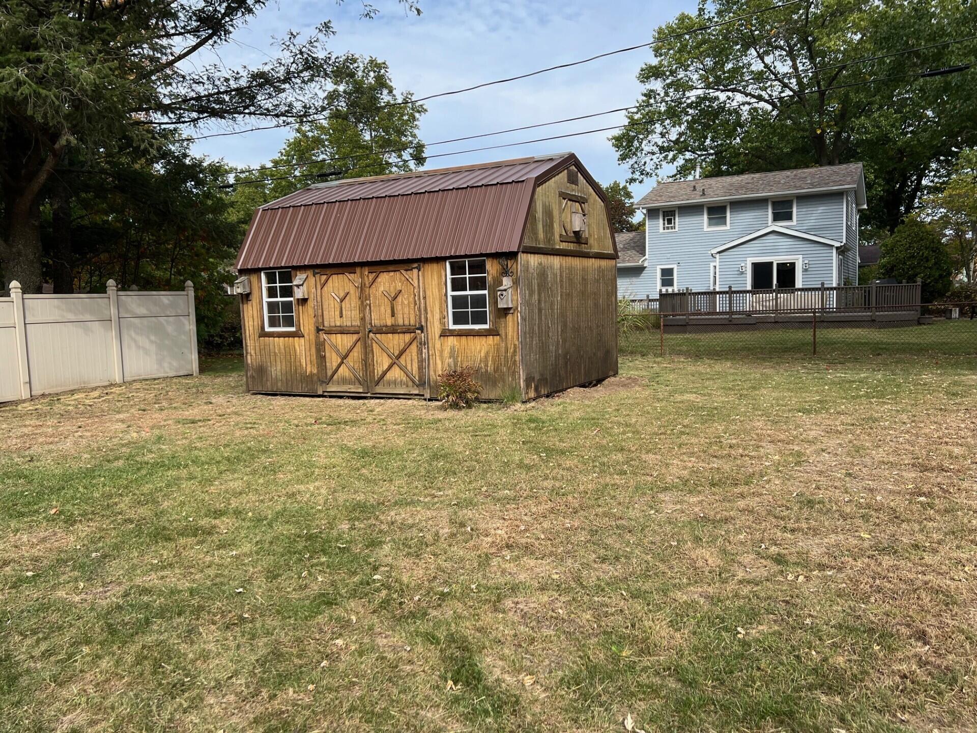 New Buffalo City, Michigan 49117, United States, 3 Bedrooms Bedrooms, ,1 BathroomBathrooms,Residential,Active,230474