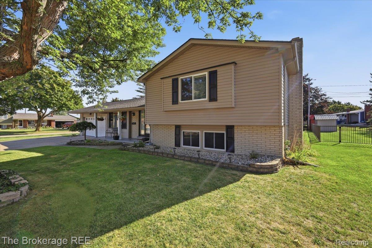 701 Salem Drive