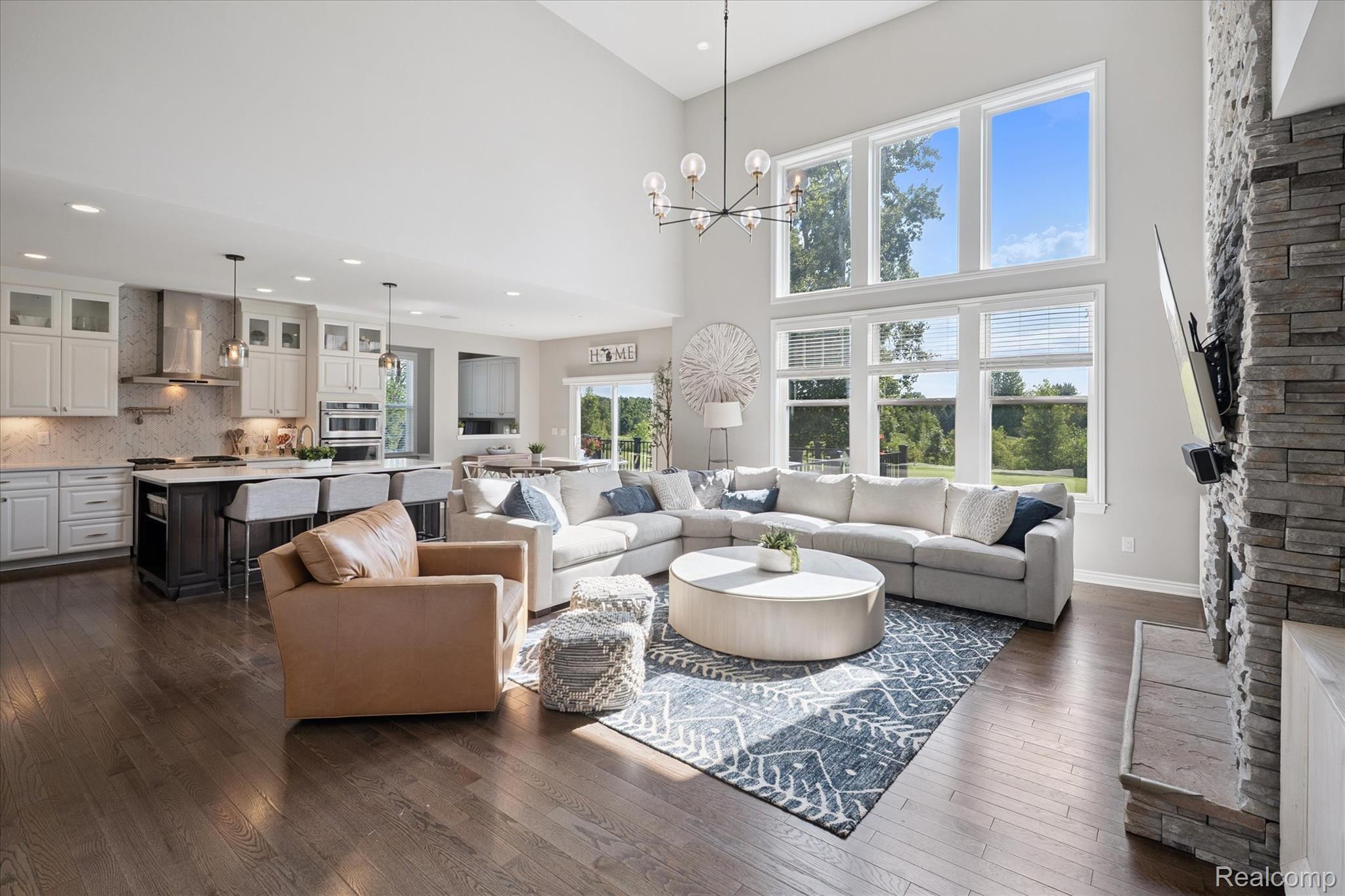22821 Country Club Drive