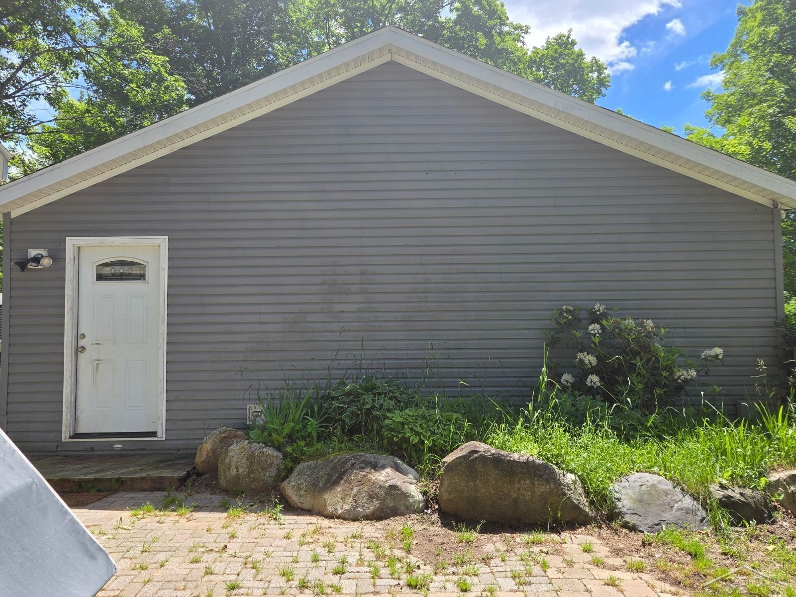 10263 Maple Valley Road
