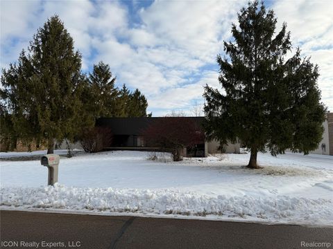 28800 Wall Street Wixom City MI 48393