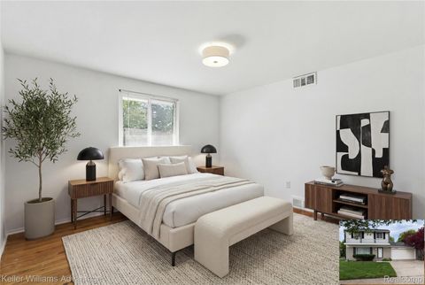 Tiny photo for 27646 Pierce Street, Southfield City, MI 48076 (MLS # 20261039002)